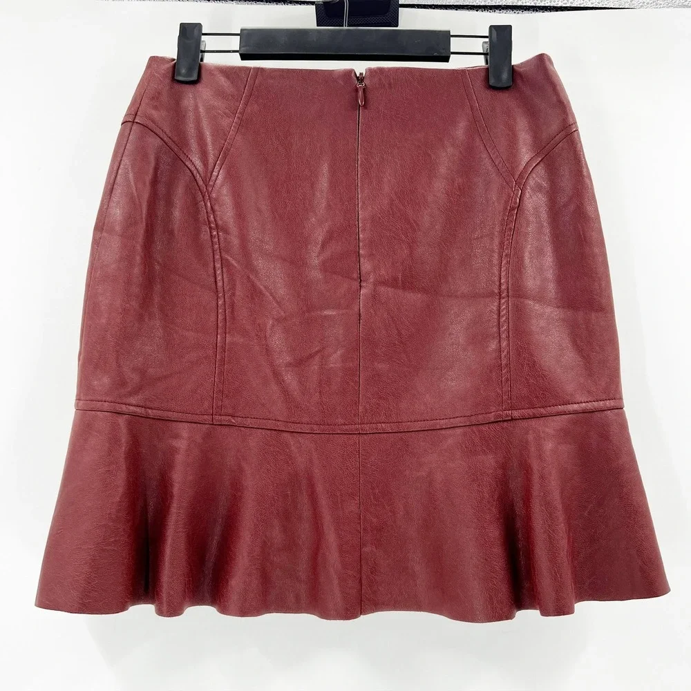 BCBGMAXAZRIA‎ Faux Leather Skirt Women S Burgundy Excellent Flounce Hem Mini